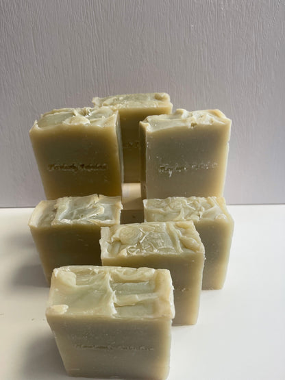 SPIRULINA & PEPPERMINT BAR SOAP